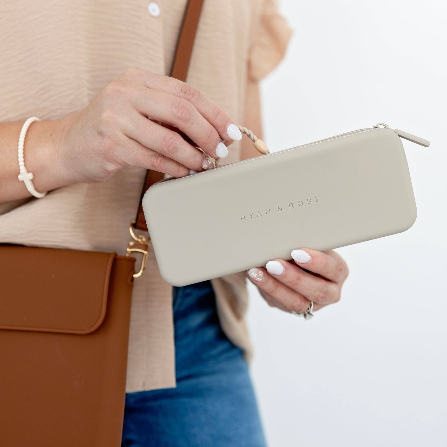 Cutie Silicone Pouch