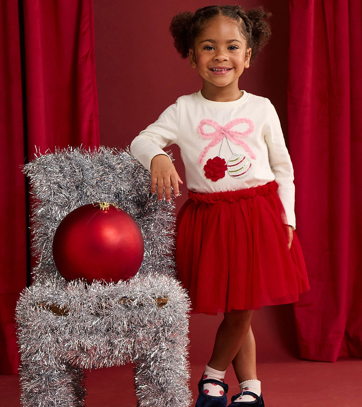 Ornament Gathered Back Long Sleeve