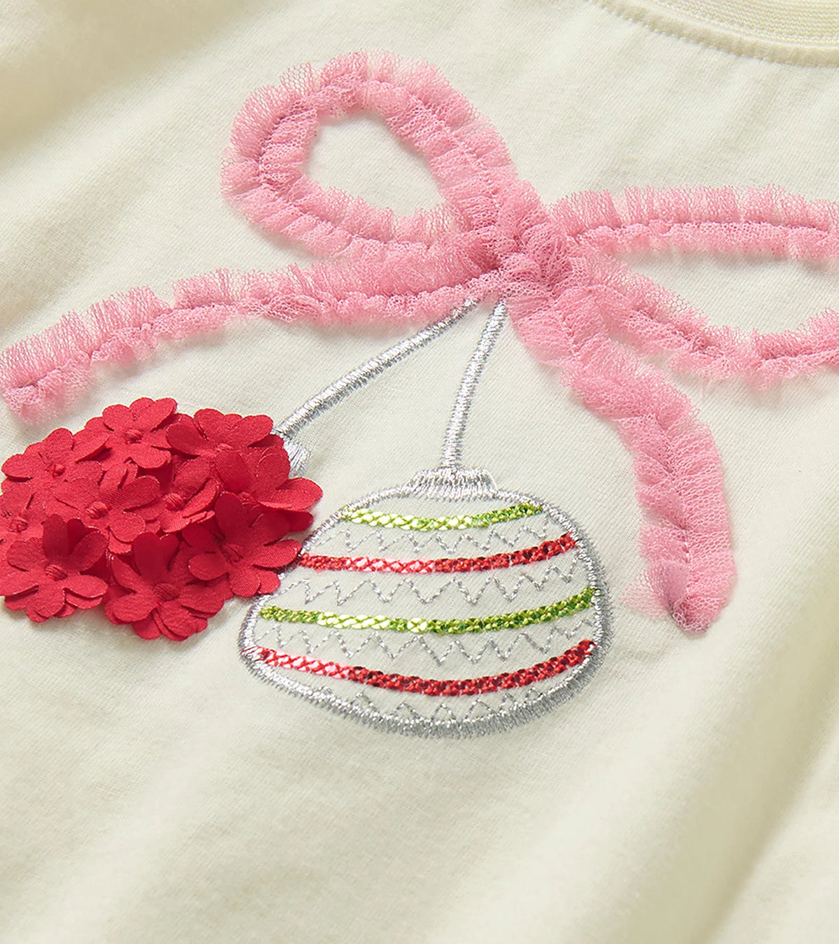 Ornament Gathered Back Long Sleeve