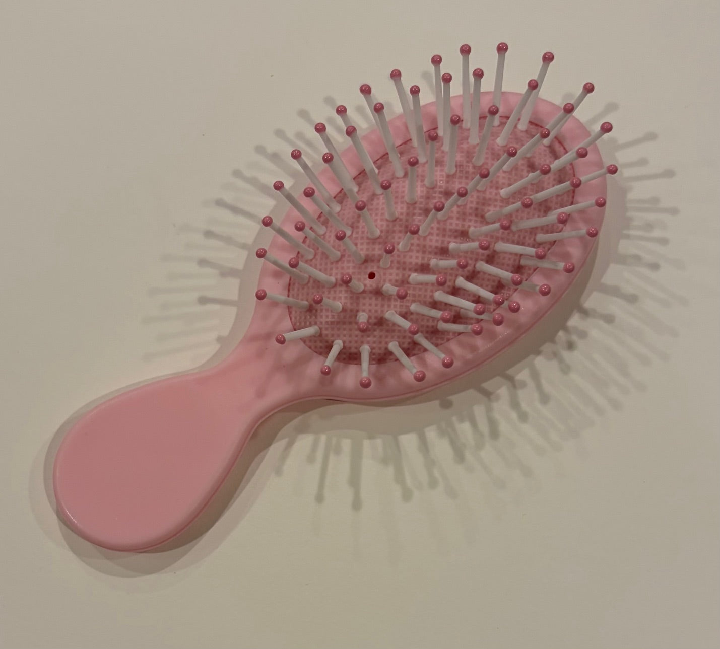 Pink Bow Cushion Brush