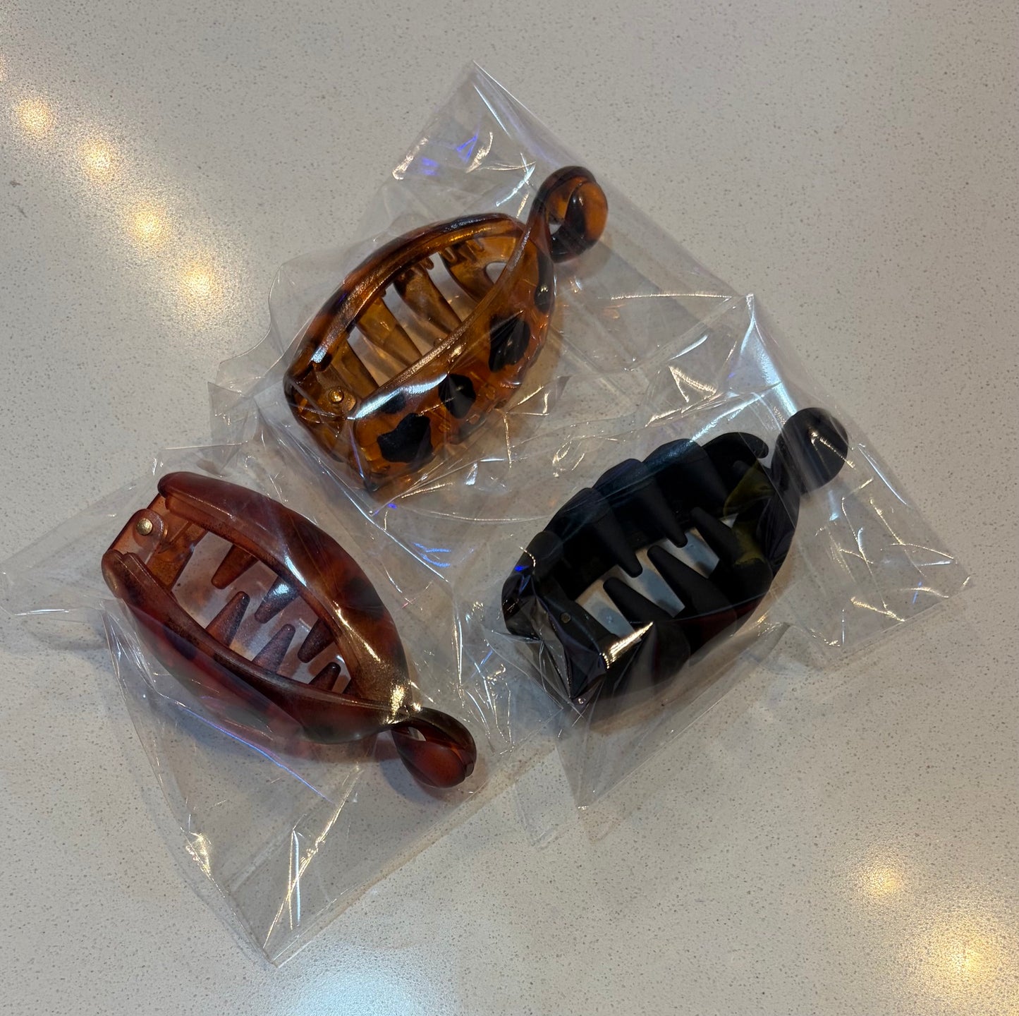 Small Circle Banana Hair Clips- Assorted