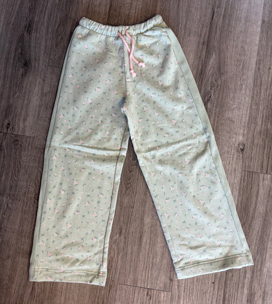 Floral And Bows Sweatpants